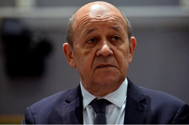 وزير الخارجية الفرنسي جان إيف لو دريان في بروكسل يوم 15 يوليو تموز 2019. تصوير: جوهانا جيرون - رويترز